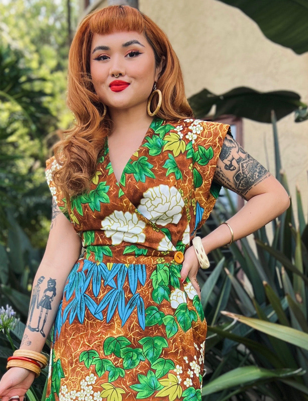 Scout for Loco Lindo - 1940s Style Brown Barkcloth Print Garden Wrap Dress