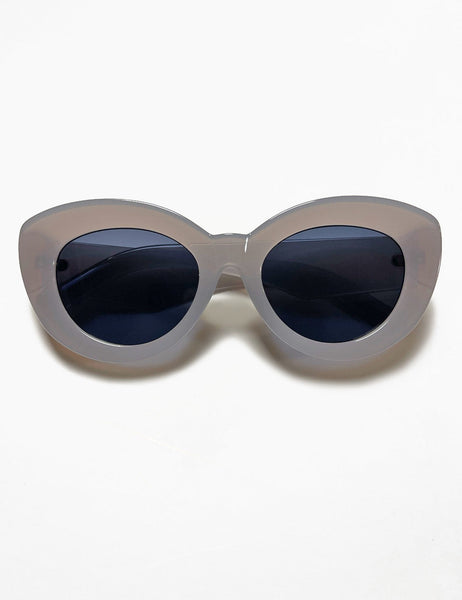 Soft Grey Retro Thick Frame Rounded Cat Eye Sunglasses