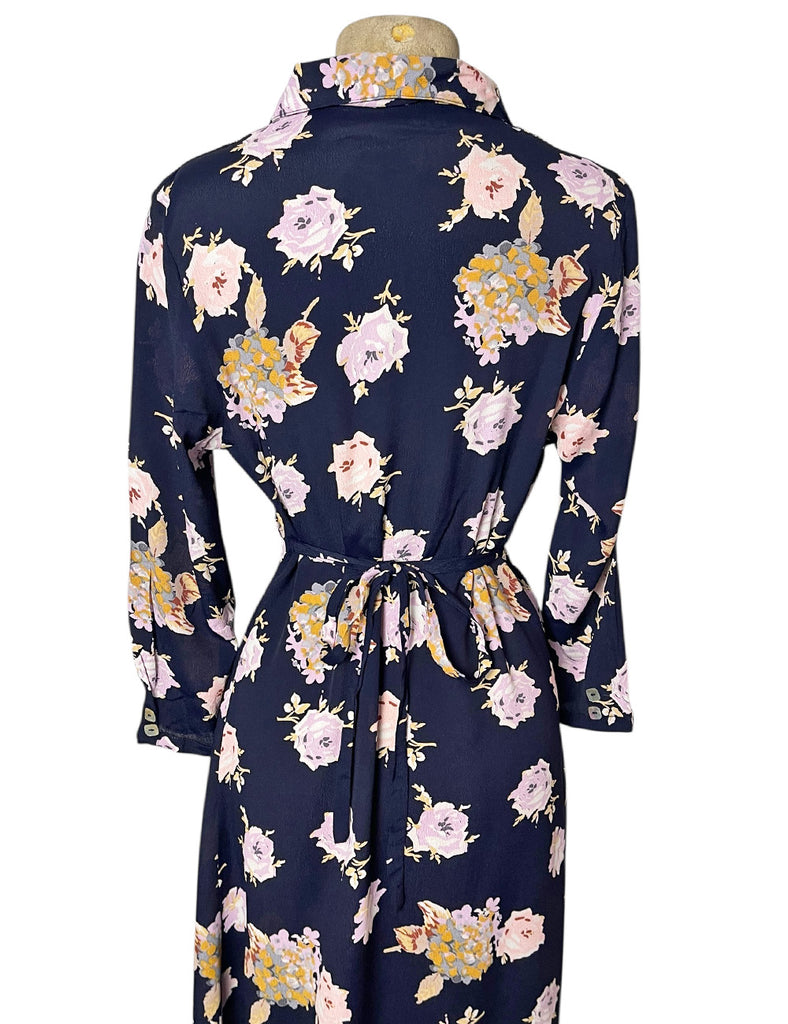 white and blue floral midi dress Navy Corsage Floral Long Sleeve Vintage Style Eleanor Dress – Loco Lindo