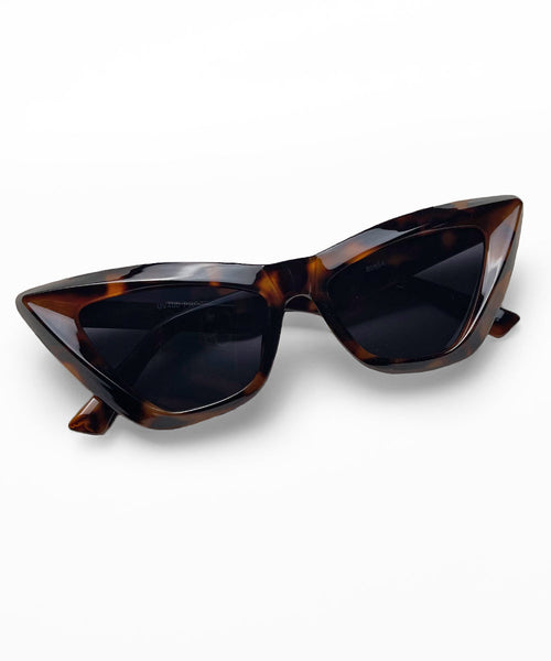 Tortoise Brown Nine Lives Retro Cat Eye Sunglasses