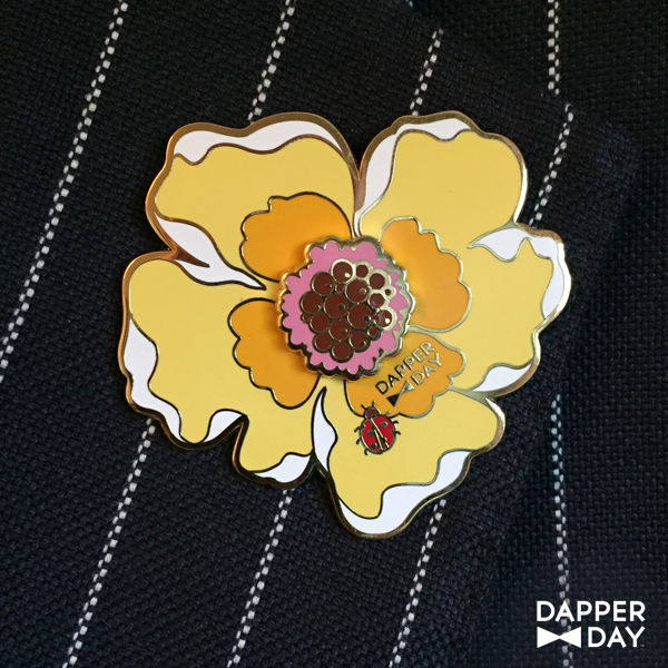 Big-Buttercream Boutonnière Pin