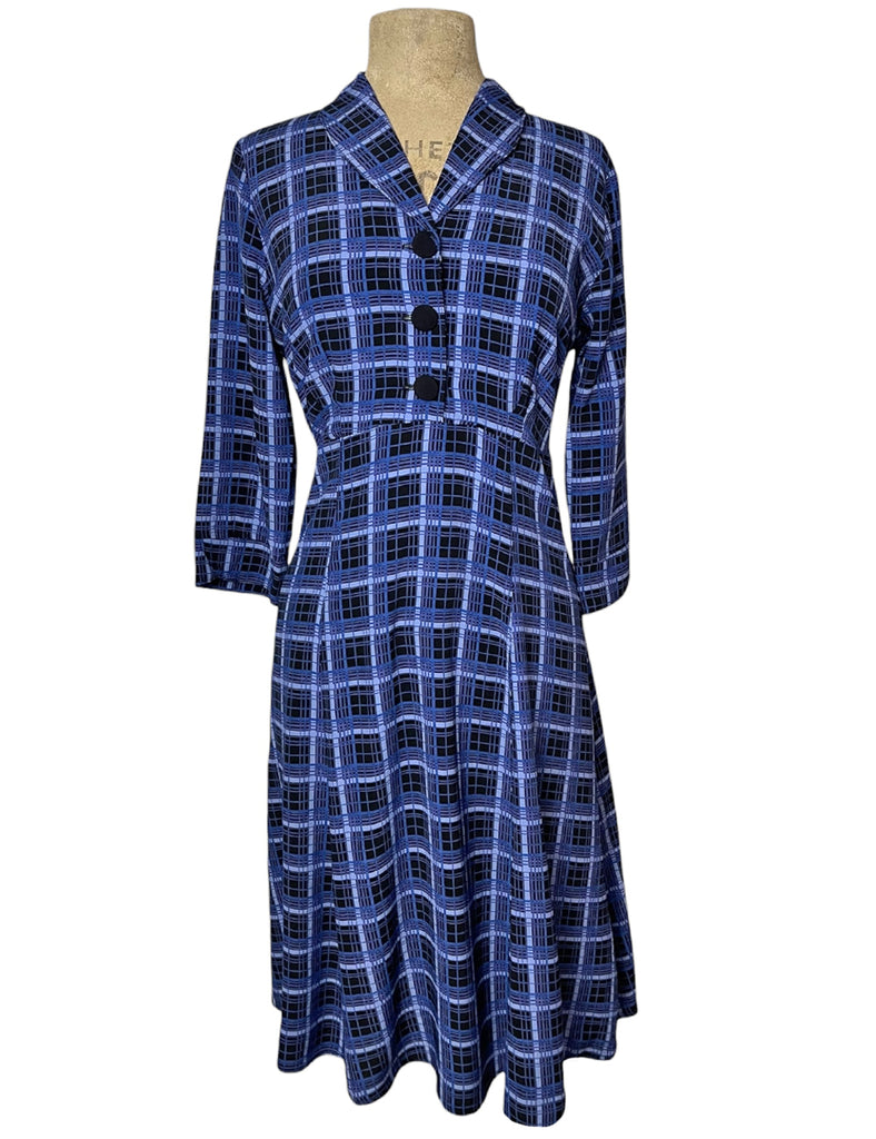 Shades of Blue Plaid 1940s Sleeved Vintage Day Dress Shades of Blue Plaid 1940s Sleeved Vintage Day Dress