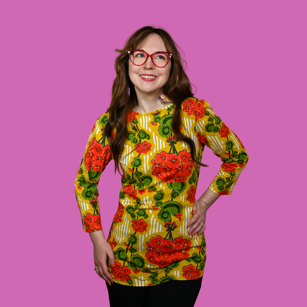 Modflower Wallpaper 3/4 Sleeve Tee in Sunshine