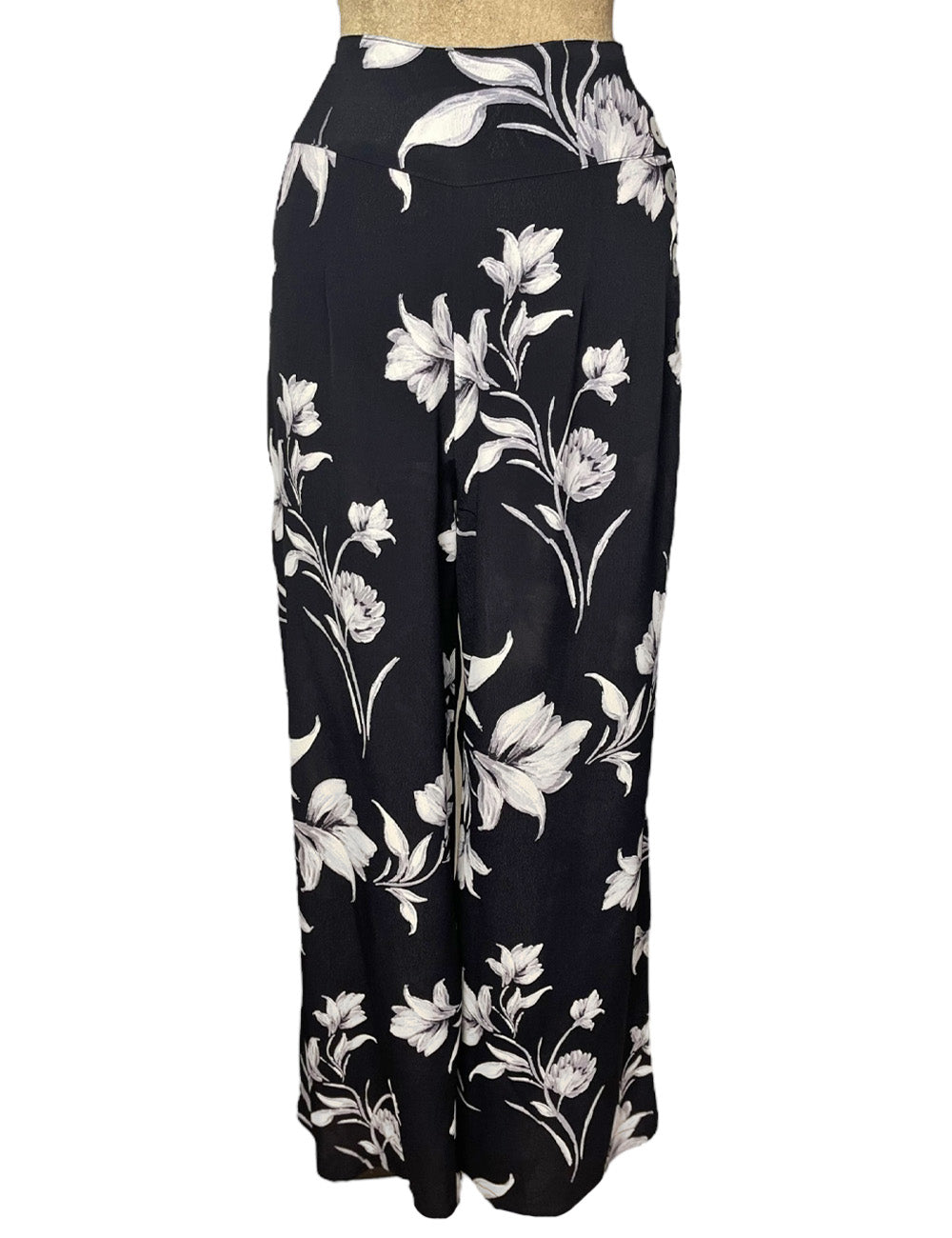 Black & White Winter Floral 40s Style High Waist Palazzo Pants