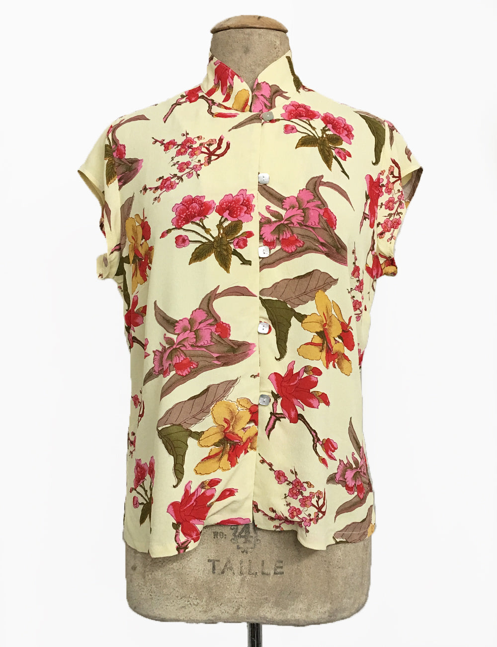 Butter Yellow 1930s Floral Mandarin Collar Tea Timer Top