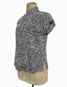 Black Deco Waves Button Up Tea Timer Top