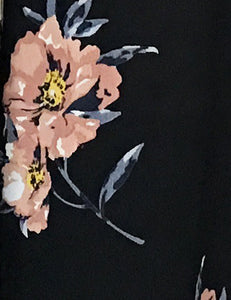 Black & Peach Dogwood Floral Louise Lounge Capri Flood Pants