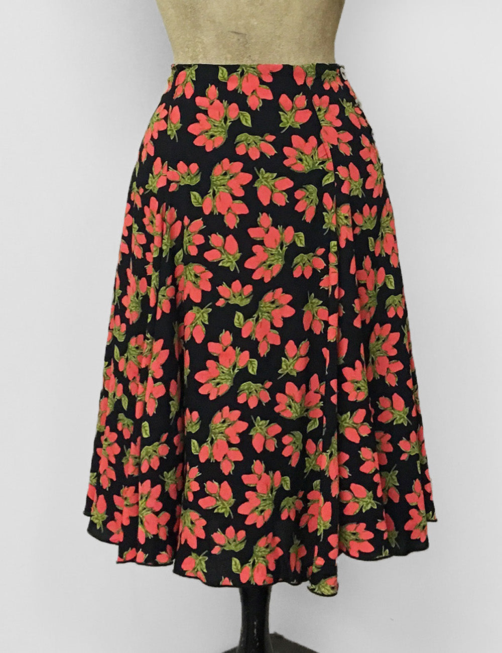 Black & Red Rosebud Floral Venice Beach Balboa Circle Swing Skirt