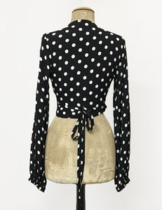 Black & White Big Dot Drama Sleeve Babaloo Tie Crop Top