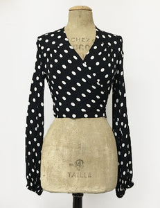 Black & White Big Dot Drama Sleeve Babaloo Tie Crop Top
