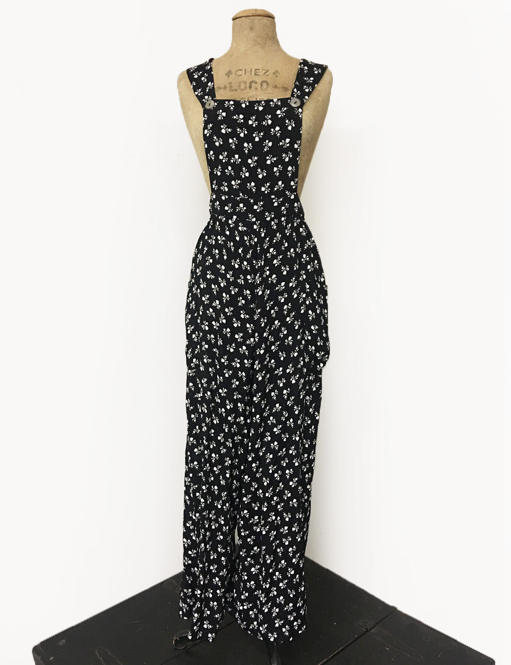 Black & White Tulip Hearts Retro Rosie 1940s Style Bib Overalls