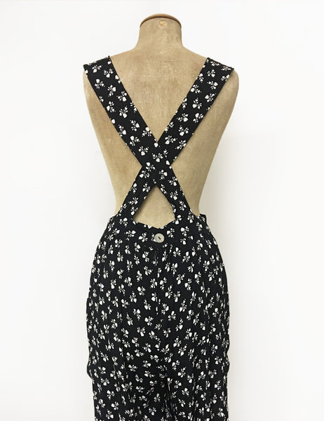 Black & White Tulip Hearts Retro Rosie 1940s Style Bib Overalls