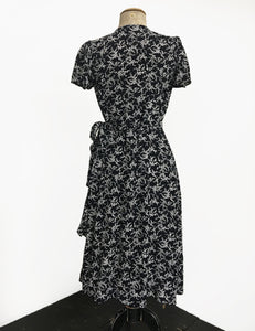 Black & White Bougainvillea Print Biasa Sweetheart Wrap Dress