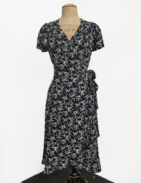 Black & White Bougainvillea Print Biasa Sweetheart Wrap Dress