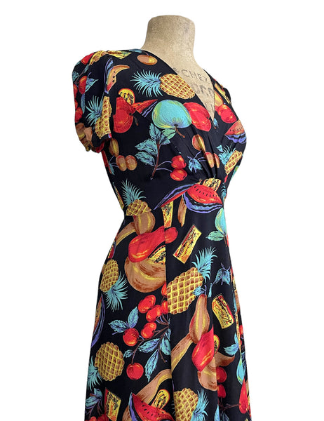 Black Farmers Market Fruit Print Retro Knee Length Rita Dress