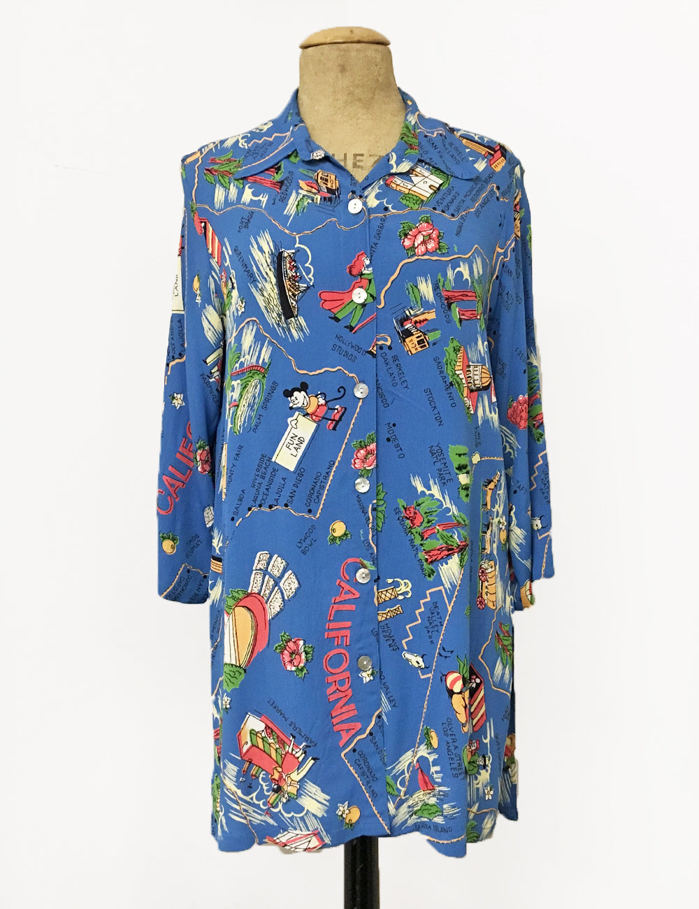 Pacific Blue Exclusive California Map Print Button Up Frankie Flyaway Top