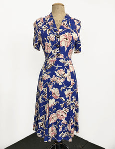 Blue Nouveau Floral Short Sleeve Knee Length Vintage Day Dress - FINAL SALE