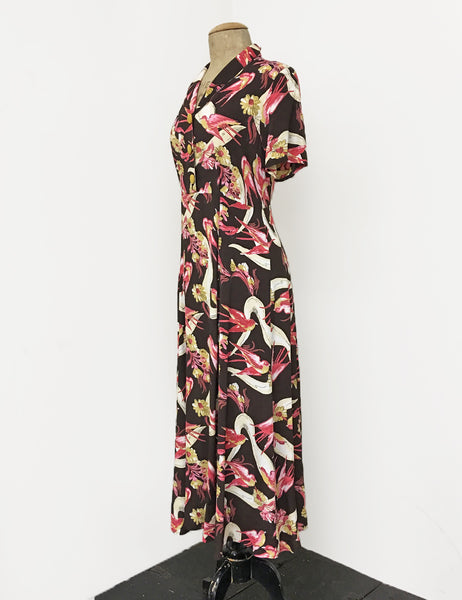 Brown Swallow Print Short Sleeve Tea Length Vintage Day Dress