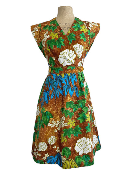 Scout for Loco Lindo - 1940s Style Brown Barkcloth Print Garden Wrap Dress