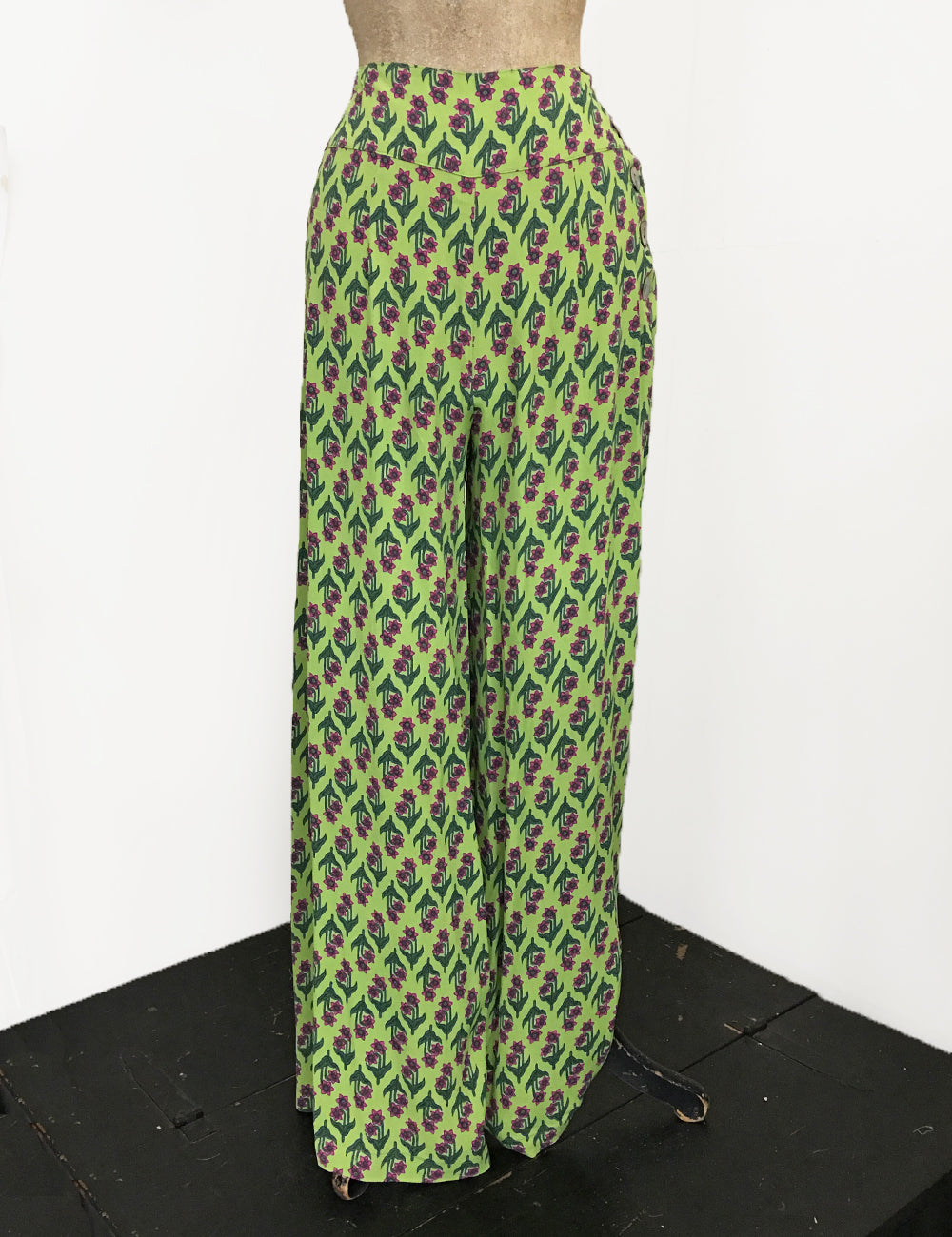 Chartreuse Green Nouveau Floral 1940s Style High Waisted Palazzo Pants
