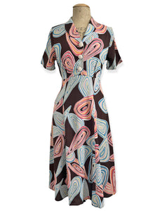 Chocolate Brown Funky Mid-Century Geode Print Short Sleeve Day Dress