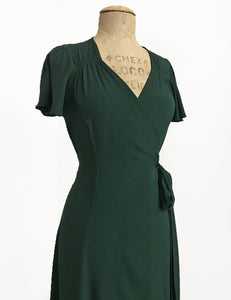 Christmas Green Vintage Inspired Biasa Sweetheart Wrap Dress