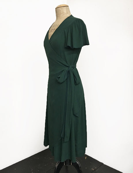 Christmas Green Vintage Inspired Biasa Sweetheart Wrap Dress