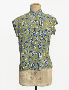 Green Abstract Leaf Print Mandarin Collar Button Up Tea Timer Top