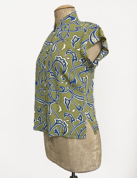 Green Abstract Leaf Print Mandarin Collar Button Up Tea Timer Top