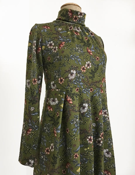 Cozy Green Floral Turtleneck Stretch Knit Mod Pullover Dress