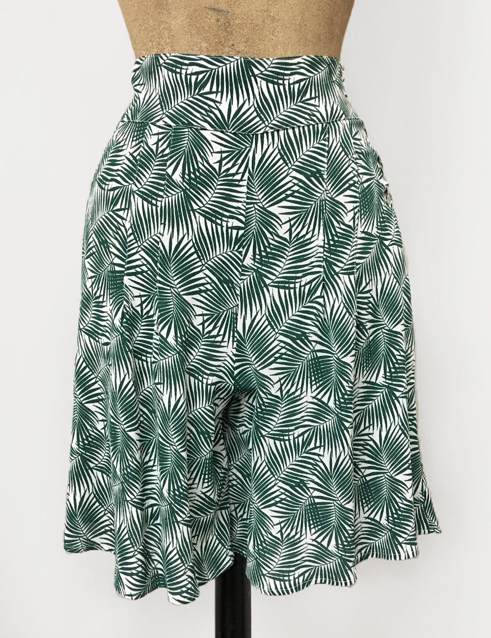 Green & White Fern Print High Waisted Retro Shorts - FINAL SALE