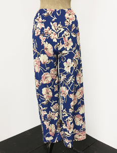 Blue Deco Floral Print Louise Lounge Capri Pants - FINAL SALE