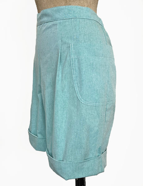 Scout for Loco Lindo - Mint Green Chambray 1940s Style Woodland Walking Short