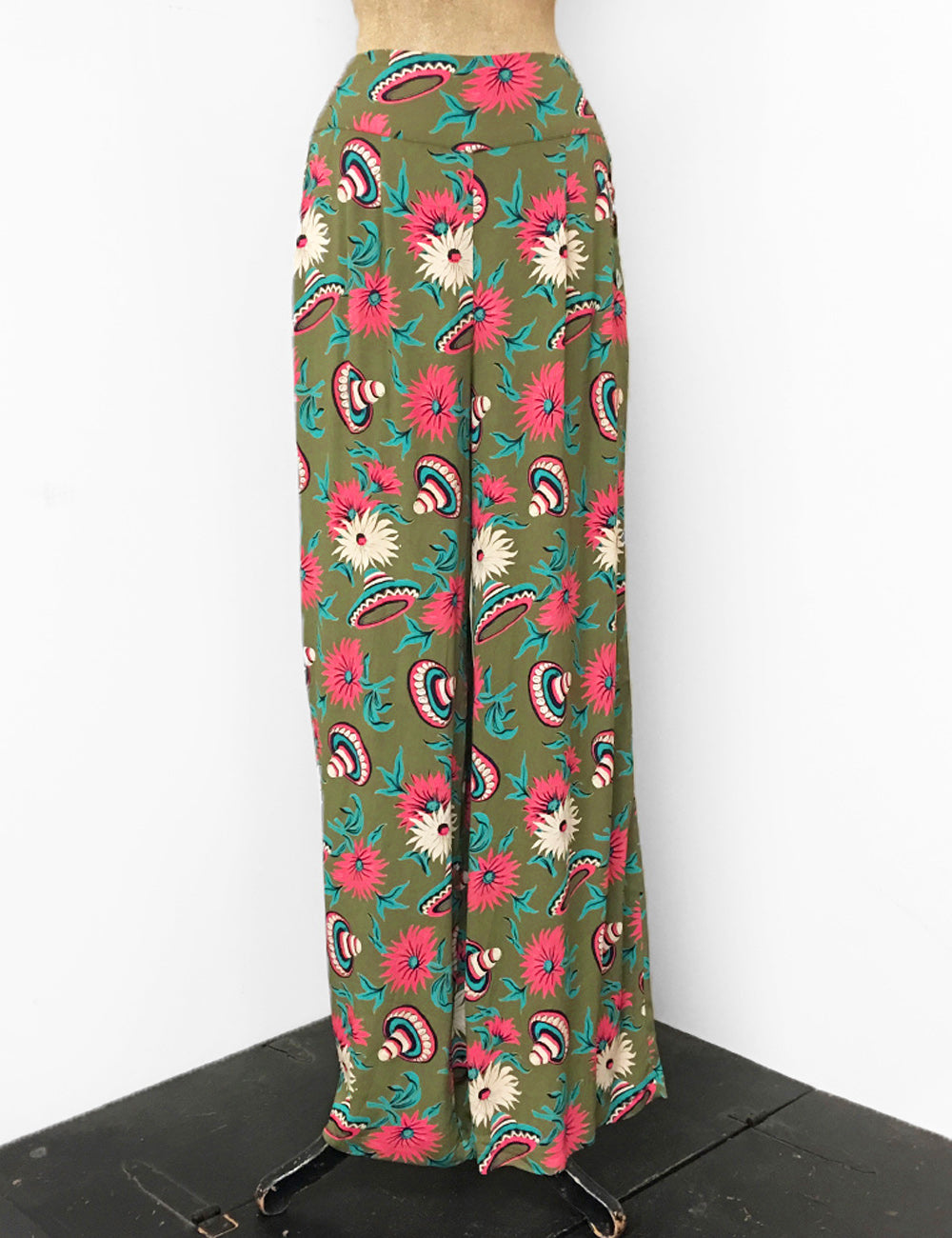 Olive Green Retro Sombrero 1940s Style High Waisted Palazzo Pants