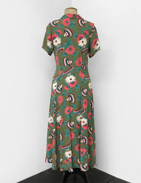 1940s Style Olive Green Sombrero Print Short Sleeve Tea Length Vintage Day Dress