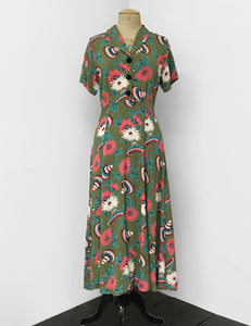 1940s Style Olive Green Sombrero Print Short Sleeve Tea Length Vintage Day Dress