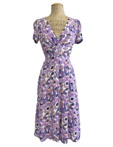 Purple Watercolor Pansy Retro Rita Knee Length Dress