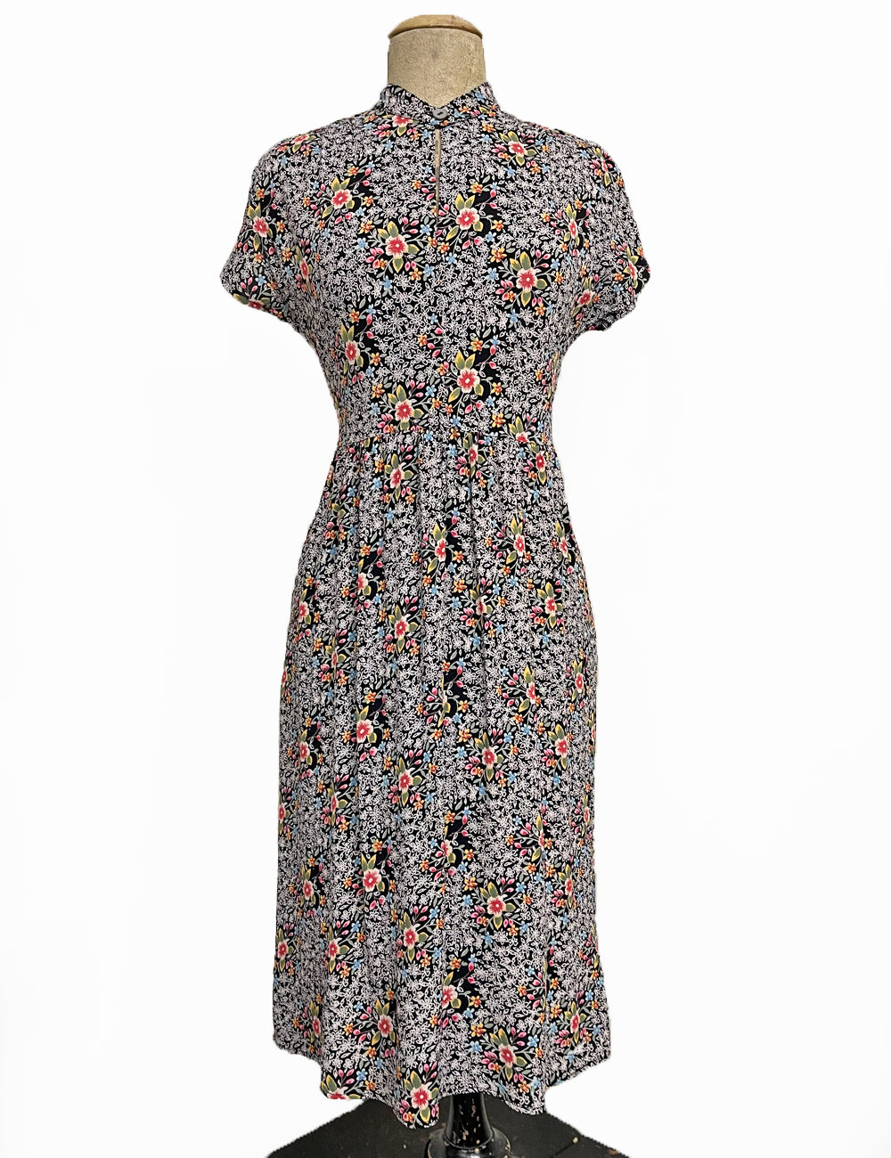 Colorful Ragtime Floral Retro Georgie Pullover Dress