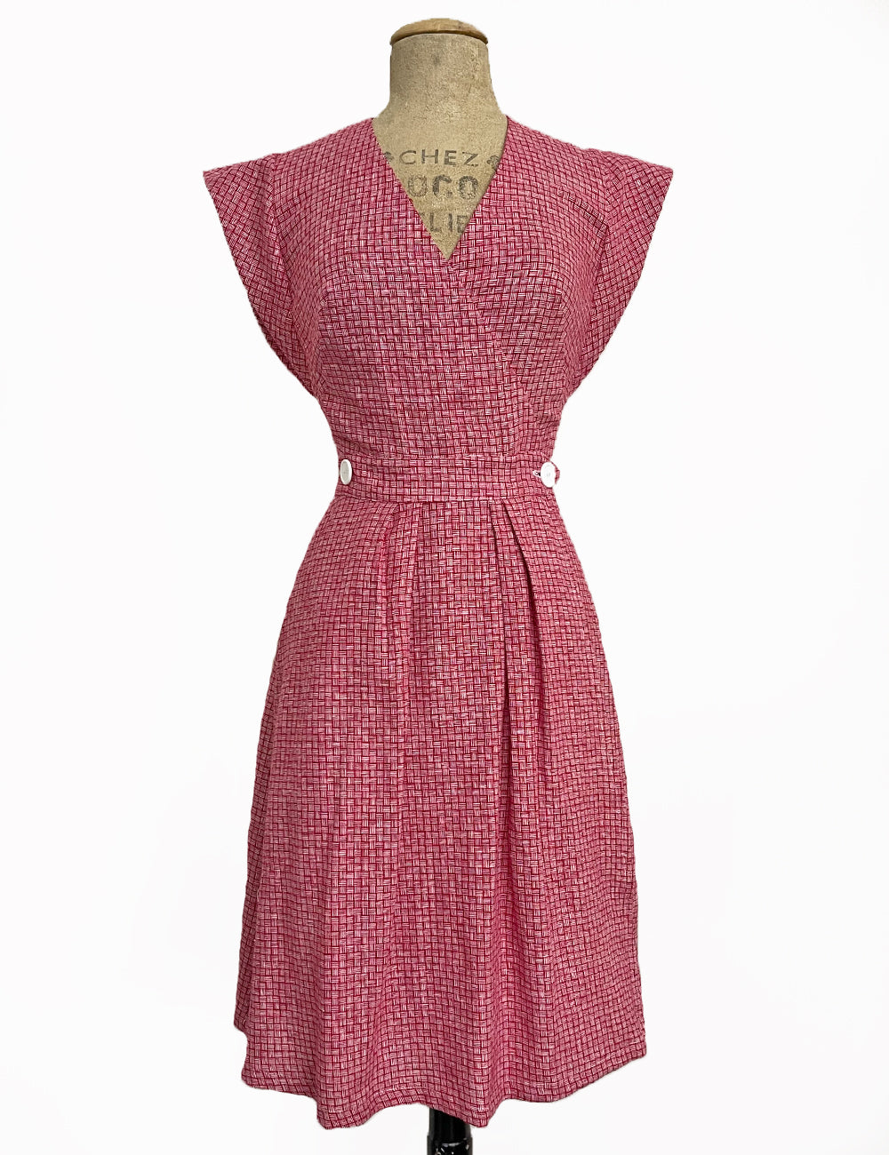 FINAL SALE - Scout for Loco Lindo - 1940s Red Crosshatch Linen Garden Wrap Dress