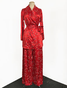 Red Printed Satin 1930s Style Shawl Collar Kimono Robe