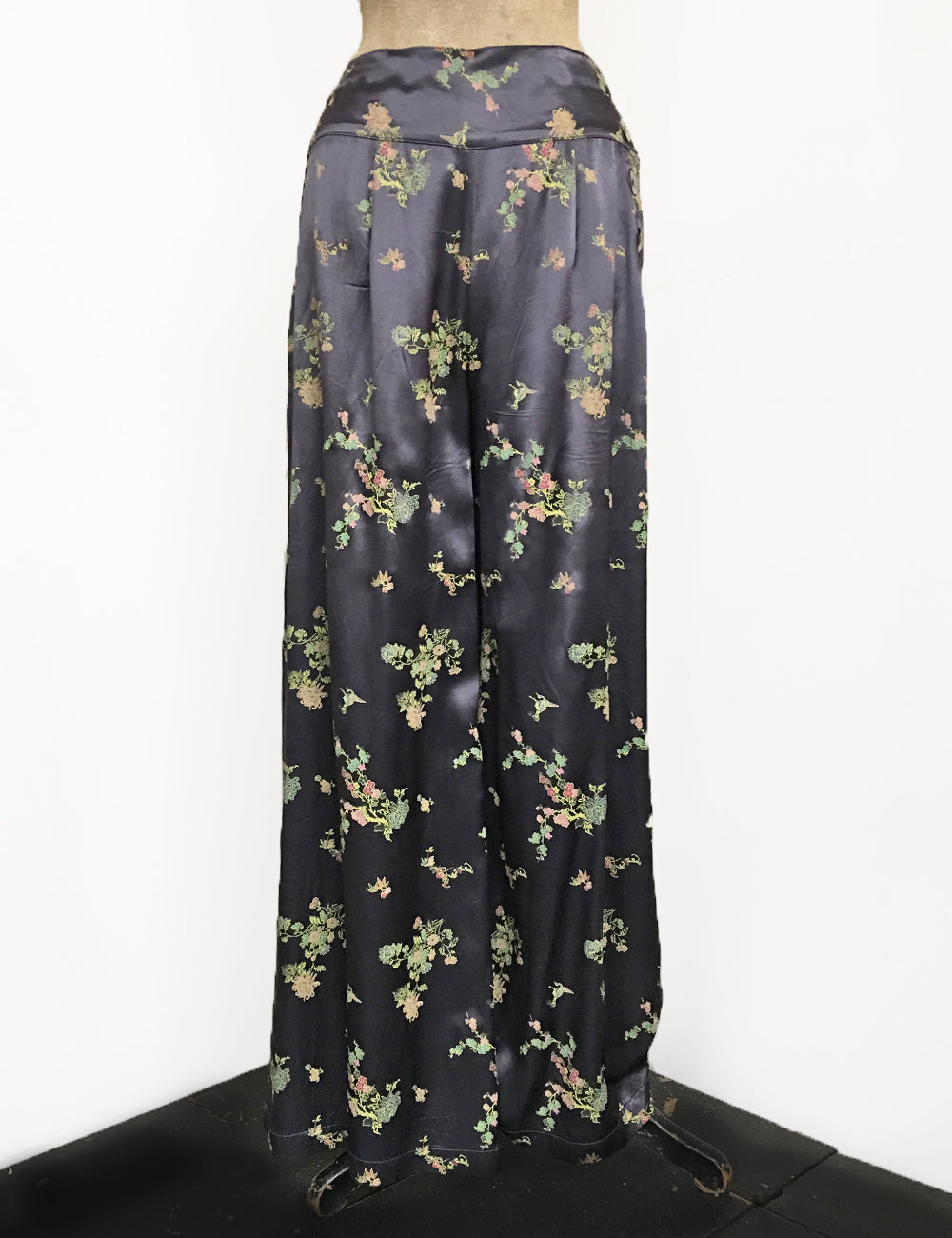Stone Grey Printed Satin 1930s Style High Waisted Palazzo Pants
