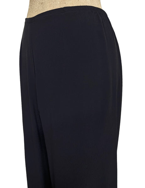 Solid Black 1930s Style Louise Lounge Capri Pant