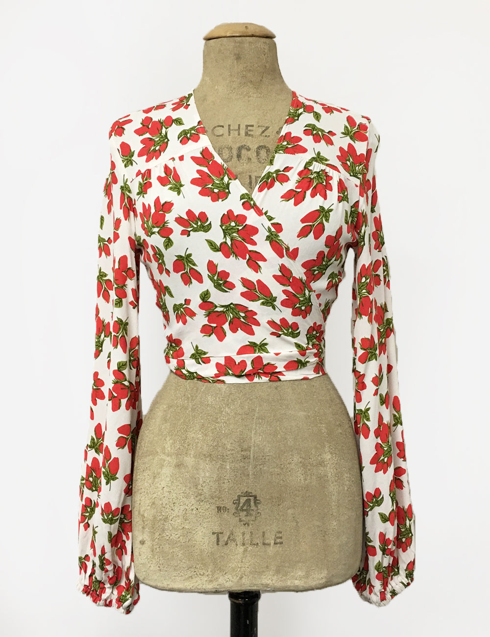 Red & White Rosebud Floral Print Drama Sleeve Babaloo Tie Crop Top