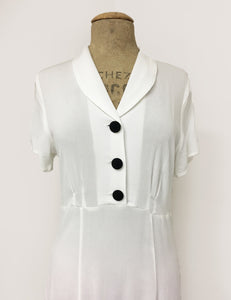 Solid White Contrast Buttons Short Sleeve Vintage Day Dress - FINAL SALE
